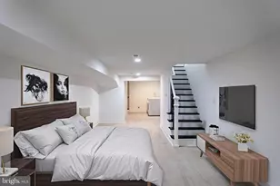 2721 W Mosher St, Baltimore, MD 21216 - Photo 9