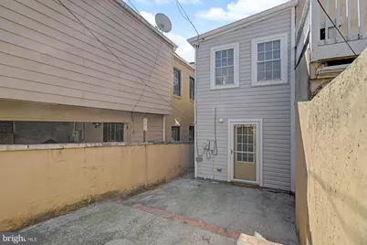 917 S Ellwood Avenue, Baltimore, MD 21224 - Photo 39