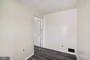 528 Sunset Rd, Baltimore, MD 21223 - Photo 17