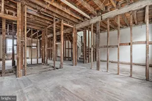 109 E 33rd St, Baltimore, MD 21218 - Photo 13