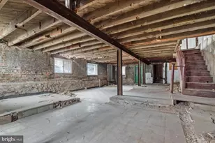 109 E 33rd St, Baltimore, MD 21218 - Photo 23