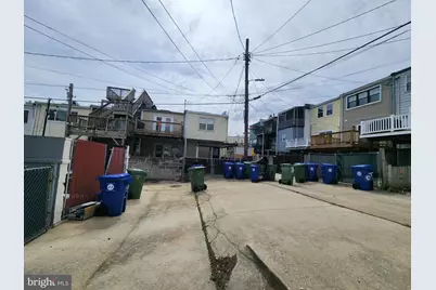 Garage On Conkling Street, Baltimore, MD 21224 - Photo 13