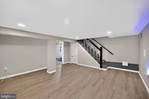 821 Mt Holly St, Baltimore, MD 21229 - Photo 17