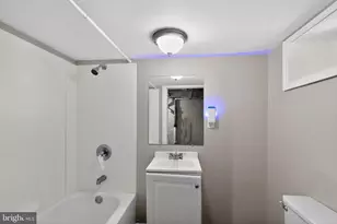 821 Mt Holly St, Baltimore, MD 21229 - Photo 13