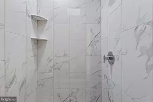 3725 Overview Rd, Baltimore, MD 21215 - Photo 13