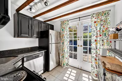 11 E Wheeling Street, Baltimore, MD 21230 - Photo 9