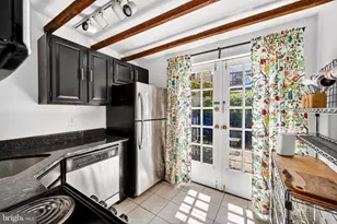 11 E Wheeling St, Baltimore, MD 21230 - Photo 9