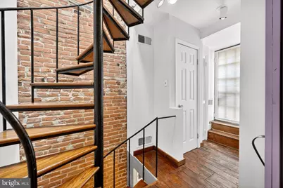 11 E Wheeling Street, Baltimore, MD 21230 - Photo 17