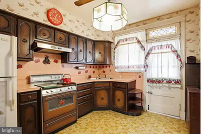 4308 Parkside Drive, Baltimore, MD 21206 - Photo 11