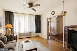 4308 Parkside Dr, Baltimore, MD 21206 - Photo 7