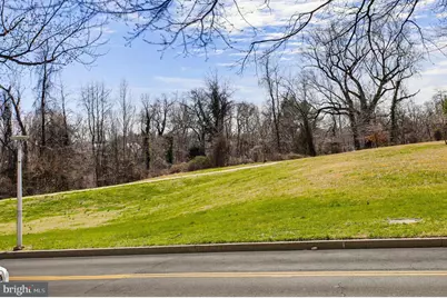 4308 Parkside Drive, Baltimore, MD 21206 - Photo 5