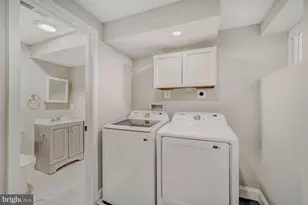 5436 Narcissus Ave, Baltimore, MD 21215 - Photo 17