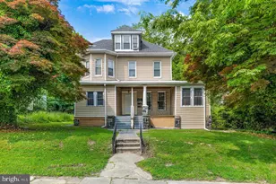 2218 Roslyn Ave, Baltimore, MD 21216 - Photo 1