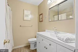 405 Nottingham Rd, Baltimore, MD 21229 - Photo 13
