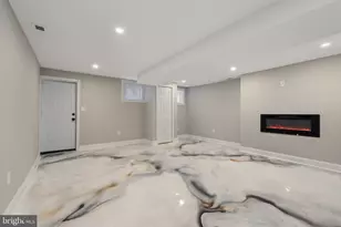 318 N Stricker St, Baltimore, MD 21223 - Photo 63