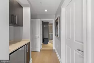 801 Key Hwy, Baltimore, MD 21230 - Photo 29