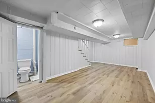 3802 Lyndale Ave, Baltimore, MD 21213 - Photo 21