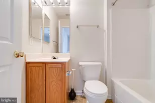 607 Gold St, Baltimore, MD 21217 - Photo 41