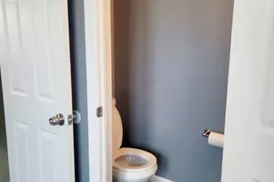 1328 N Kenwood Ave, Baltimore, MD 21213 - Photo 7