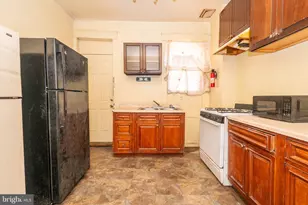 2550 Boyd St, Baltimore, MD 21223 - Photo 11