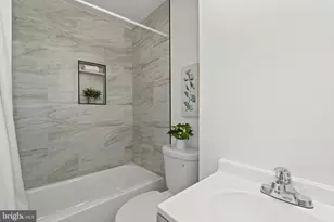 1222 Glyndon Ave, Baltimore, MD 21223 - Photo 15