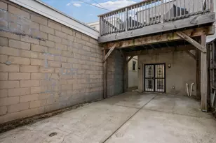 2010 E Lombard St, Baltimore, MD 21231 - Photo 45