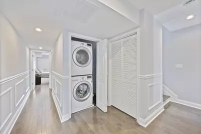 2010 E Lombard Street, Baltimore, MD 21231 - Photo 25