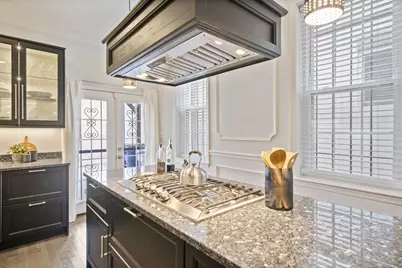 2010 E Lombard Street, Baltimore, MD 21231 - Photo 17