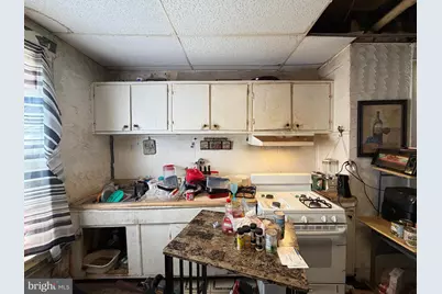 421 E 28th Street, Baltimore, MD 21218 - Photo 13