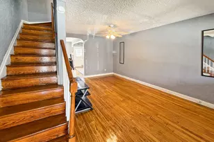 2709 E Hoffman St, Baltimore, MD 21213 - Photo 3