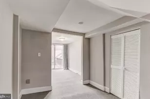 825 S Charles St, Baltimore, MD 21230 - Photo 29