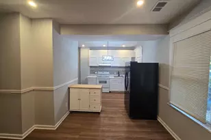 2430 Reisterstown Rd, Baltimore, MD 21217 - Photo 13