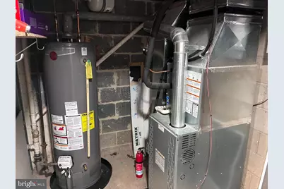 4218 Edgehill Avenue, Baltimore, MD 21211 - Photo 19