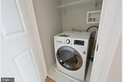 106 W Saratoga Street, Baltimore, MD 21201 - Photo 15