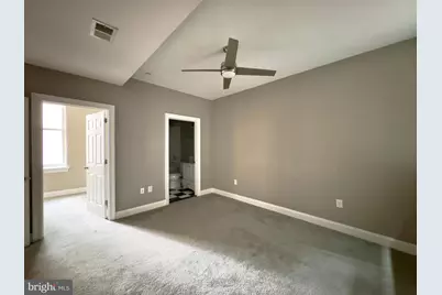 208 E Redwood Street #4A, Baltimore, MD 21202 - Photo 9