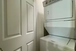 7 W Mulberry St, Baltimore, MD 21201 - Photo 19