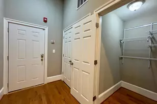 7 W Mulberry St, Baltimore, MD 21201 - Photo 3