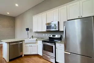 7 W Mulberry St, Baltimore, MD 21201 - Photo 5