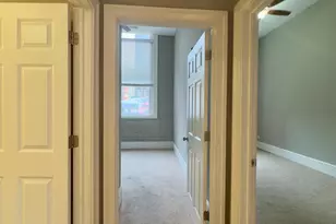 7 W Mulberry St, Baltimore, MD 21201 - Photo 13