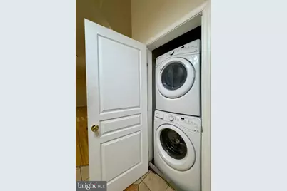 2401 Brookfield Avenue #B6, Baltimore, MD 21217 - Photo 3