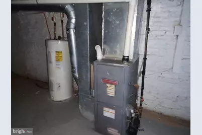 1824 E Federal Street, Baltimore, MD 21213 - Photo 23