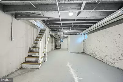 240 N Monastery Avenue, Baltimore, MD 21229 - Photo 33