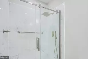 240 N Monastery Ave, Baltimore, MD 21229 - Photo 31