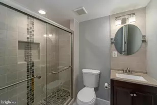 443 N Milton Ave, Baltimore, MD 21224 - Photo 21