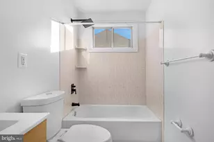 19 Mardrew Rd, Baltimore, MD 21229 - Photo 17