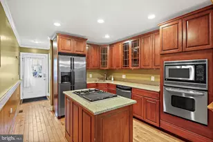 1723 Clarkson St, Baltimore, MD 21230 - Photo 7