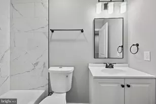 1709 N Wolfe St, Baltimore, MD 21213 - Photo 27