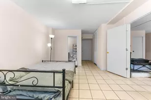 1 E University Pkwy, Baltimore, MD 21218 - Photo 21