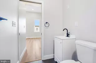 1415 E Lanvale St, Baltimore, MD 21213 - Photo 25