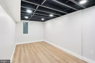 1415 E Lanvale St, Baltimore, MD 21213 - Photo 37